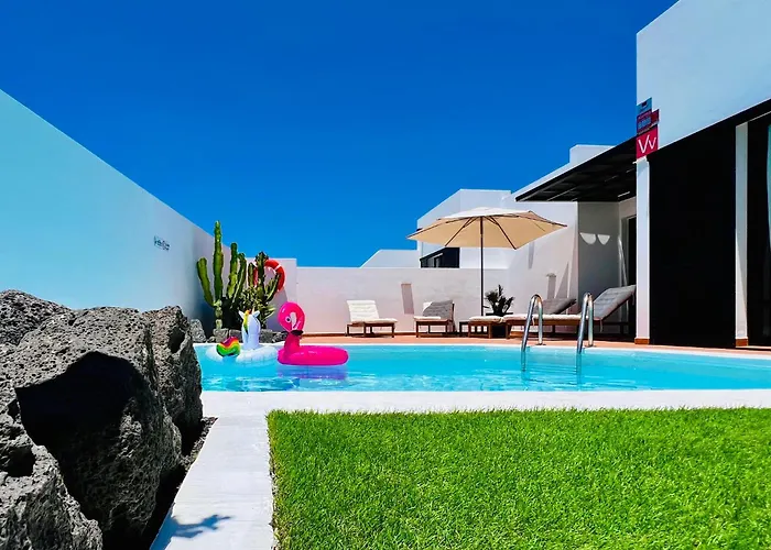 Villa El Salto 37 - Rinnovata 2023, Piscina Riscaldata, Sole Tutto Il Giorno! Wi-fi, Massima Privacy, Ottima Posizione Playa Blanca (Lanzarote)