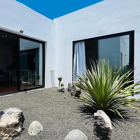 El Salto 37 - Rinnovata 2023, Piscina Riscaldata, Sole Tutto Il Giorno! Wi-fi, Massima Privacy, Ottima Posizione Villa Playa Blanca (Lanzarote)
