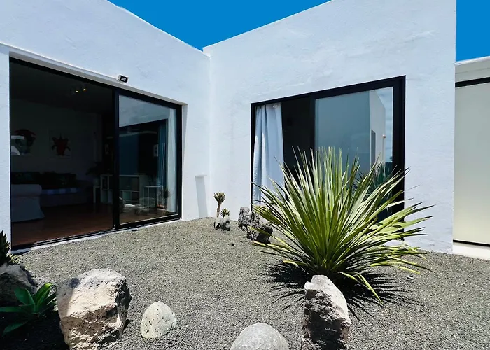 El Salto 37 - Rinnovata 2023, Piscina Riscaldata, Sole Tutto Il Giorno! Wi-fi, Massima Privacy, Ottima Posizione Villa Playa Blanca (Lanzarote)